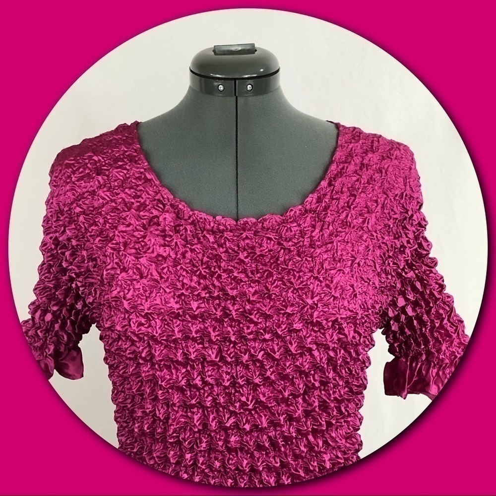 𝅺F*C Unique Sexy Bright Barbie Pink Popcorn Blouse Size OS - Picture 4 of 8